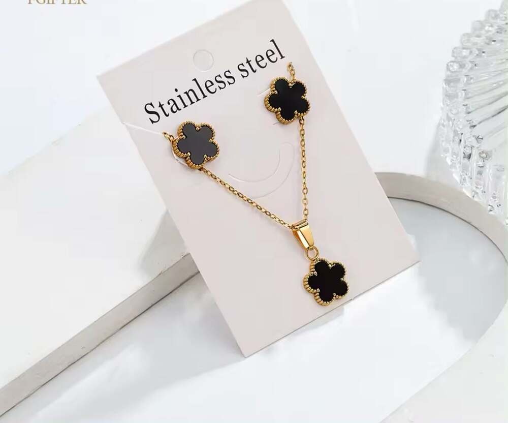 FGIFTER Stainless Steel Black Clover Necklace and Earring Jewelry Set